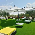 La Di Zi Nicola 3*
