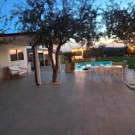 La Di Zi Nicola B&B 3*