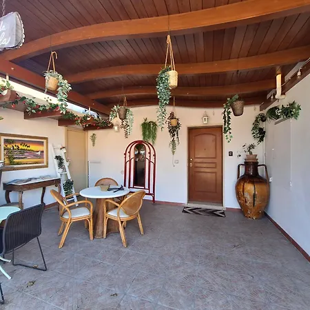 La Di Zì Nicola Bed & Breakfast 3*